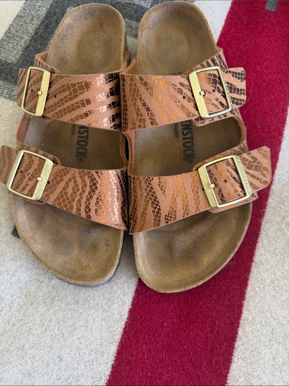 Women’s Arizona Birkenstock Double-Strap Sandals in Metallic Copper